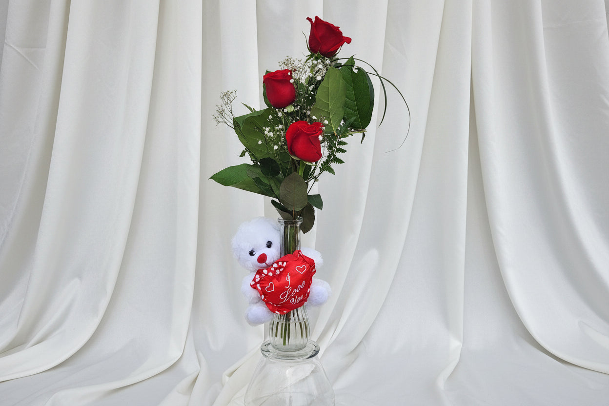 Premium 3 Roses Bud Vase | Fresh Rose Bud Vase Delivery