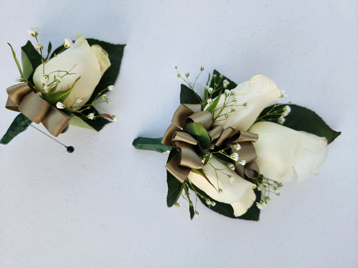 🌹 Fresh Flower Corsage & Boutonniere Set