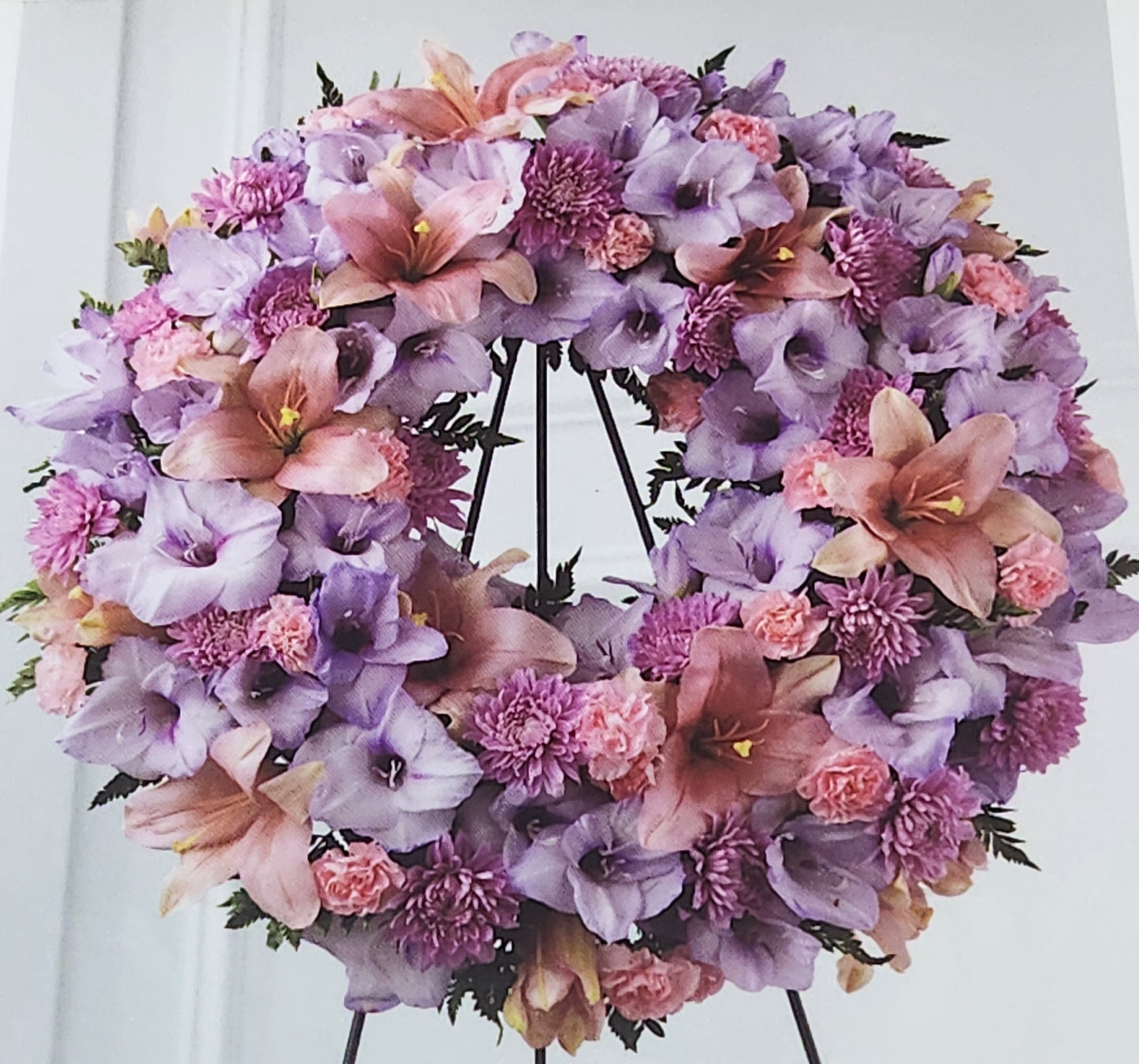 Sympathy Wreath – Elegant Funeral Wreath Flower Tribute