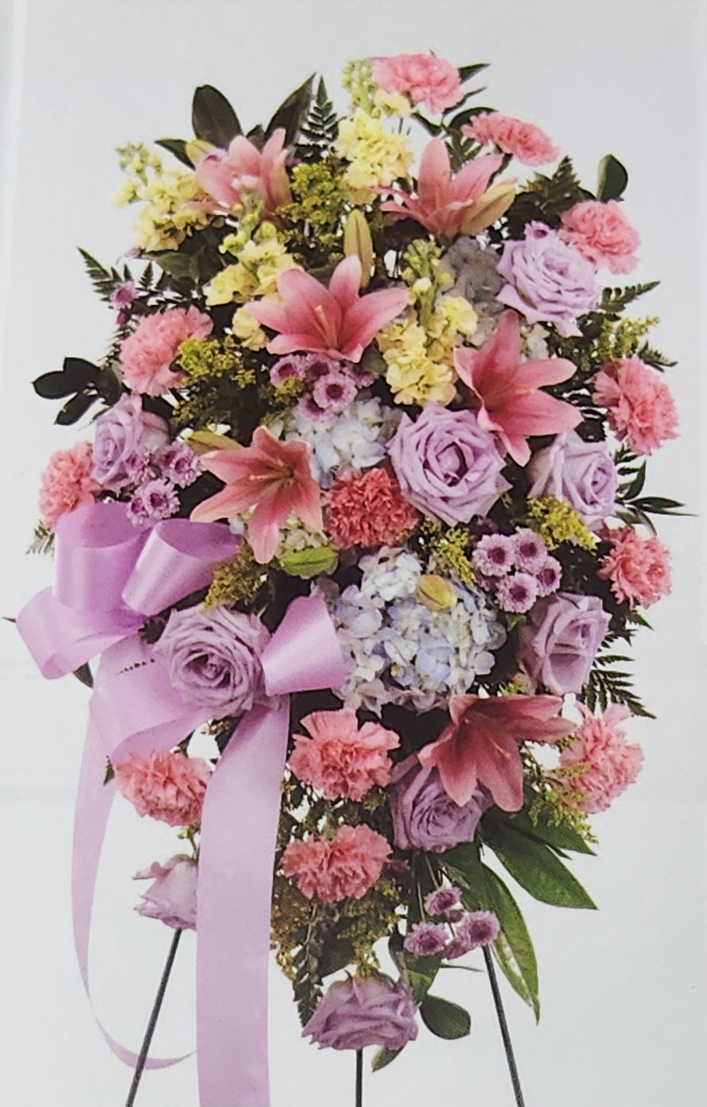 Sympathy Sprays – Funeral Standing Spray Flower Arrangements