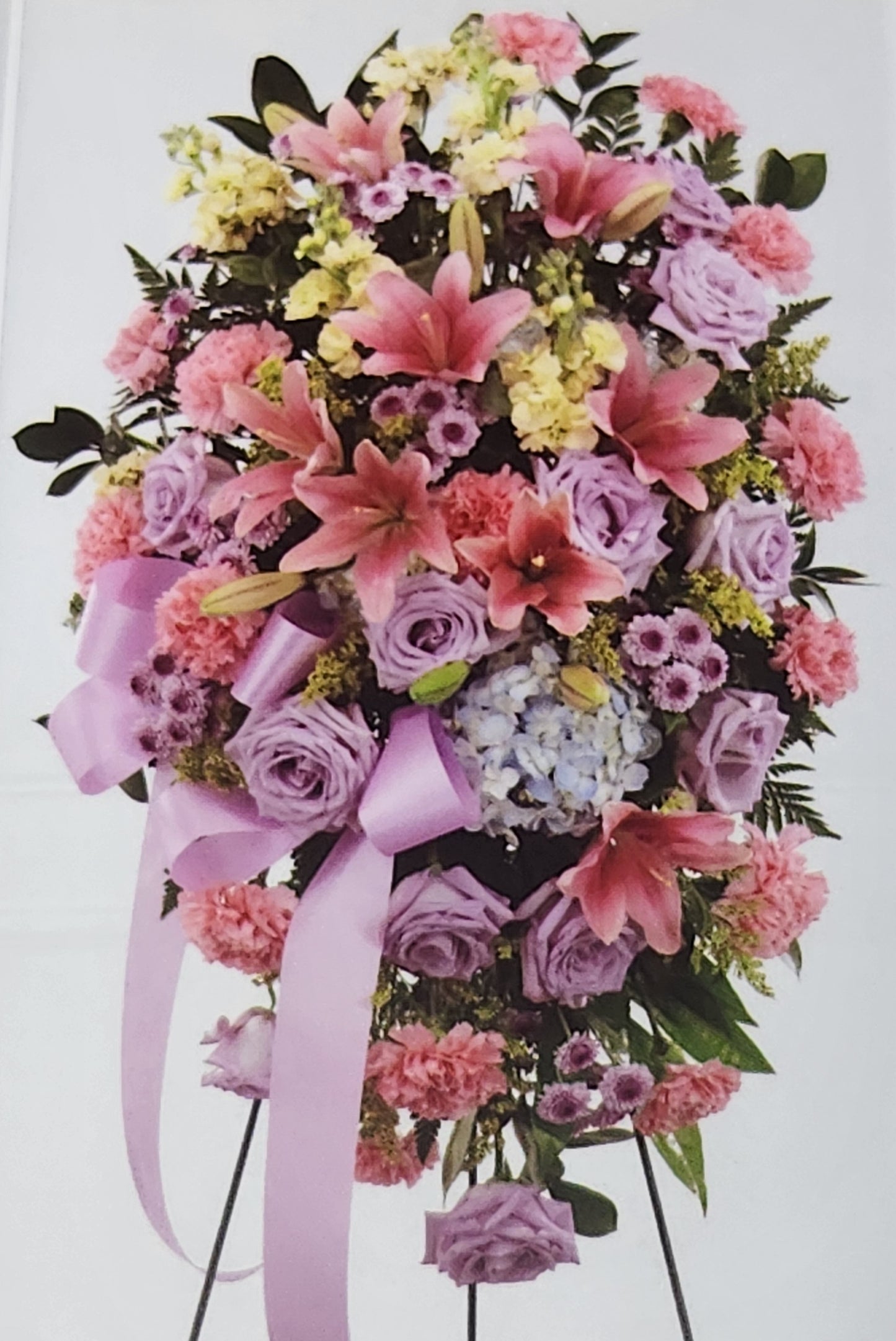 Sympathy Sprays – Funeral Standing Spray Flower Arrangements