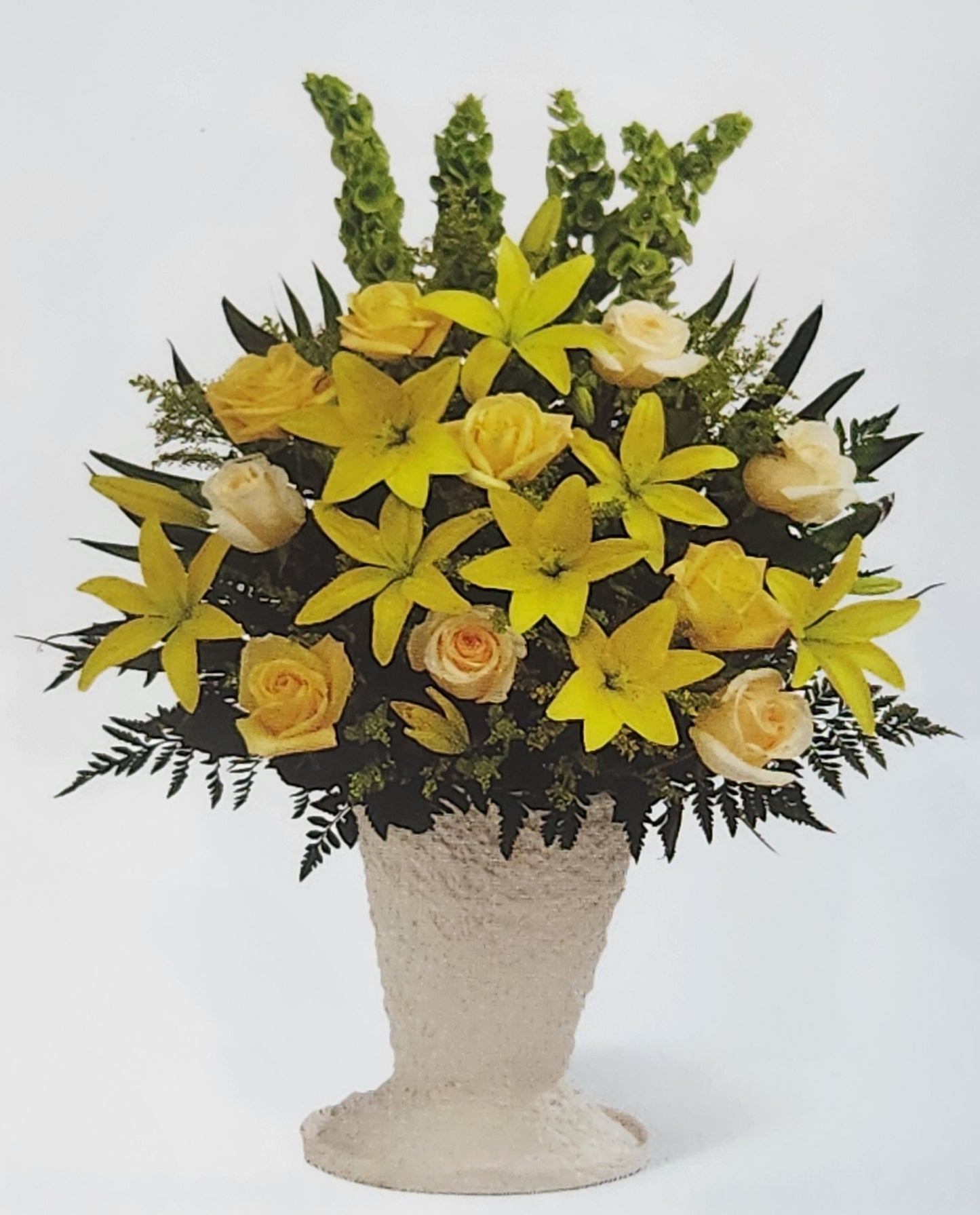 Sympathy Basket – Fresh Sympathy Flower Basket Arrangement