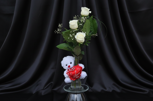 Premium 3 Roses Bud Vase | Fresh Rose Bud Vase Delivery
