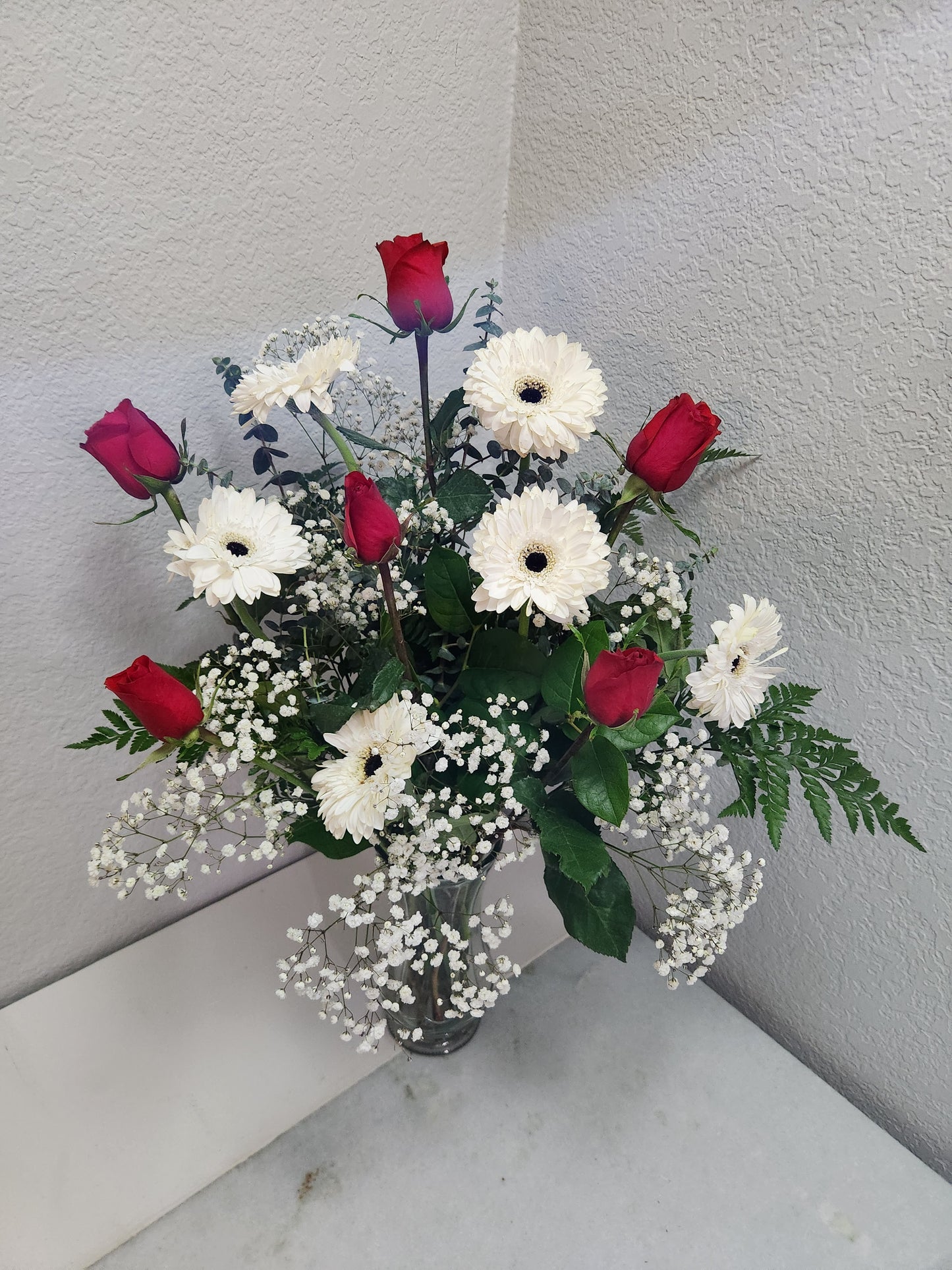 6 Premium RED Roses & 6 WHITE Gerbera Daisies