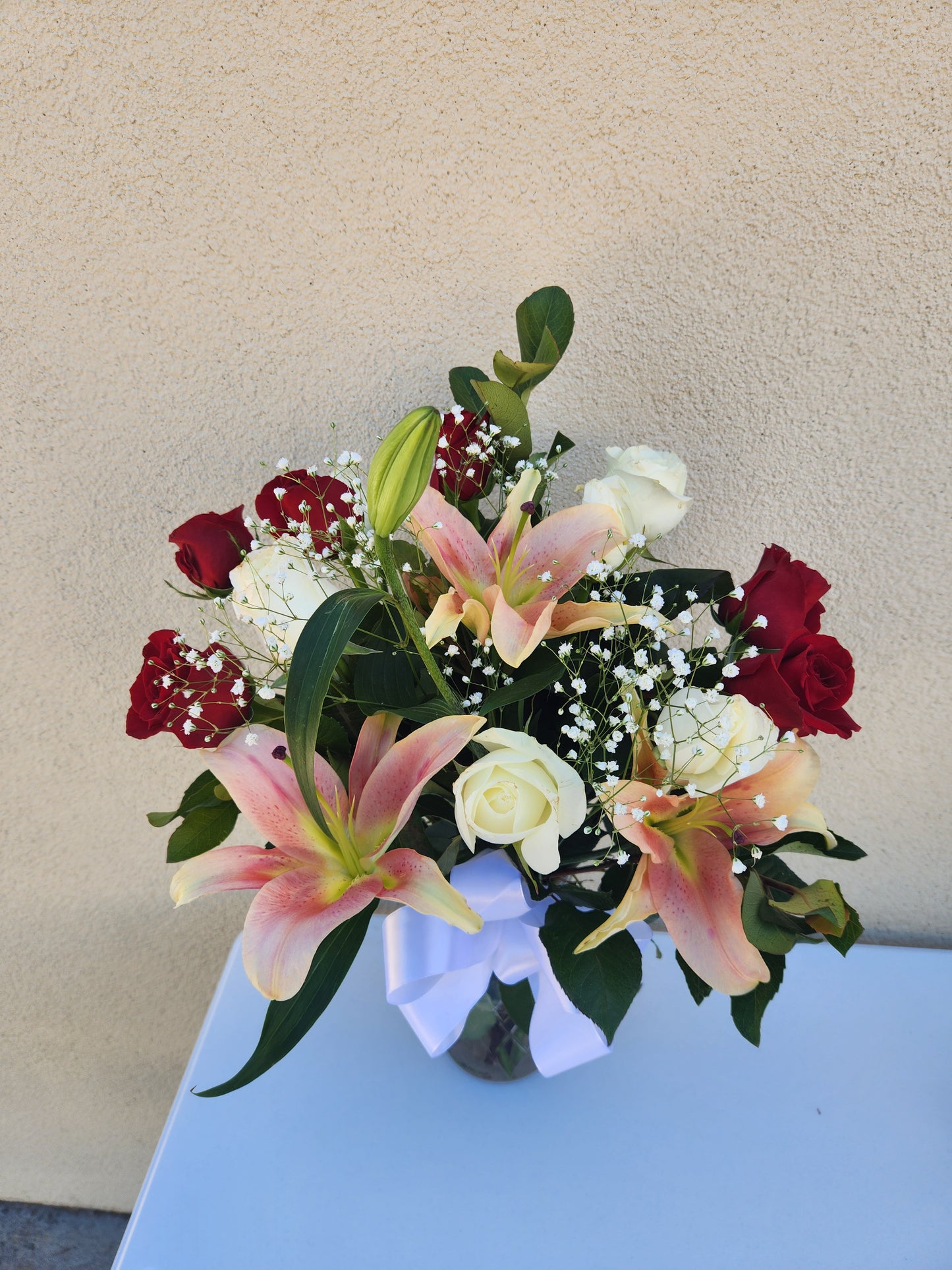 1 Dozen Roses with Lilies Arrangement | Premium Fresh Flowers